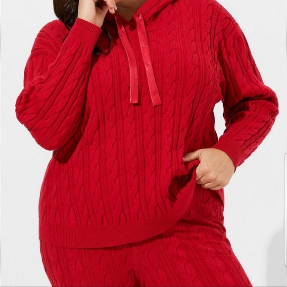 Sz 2 Torrid Red Knit Hoodie and Leggings Set - Picture 4 of 4